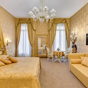 Alojamento de Acomodação e Pequeno-almoço Residenza Veneziana